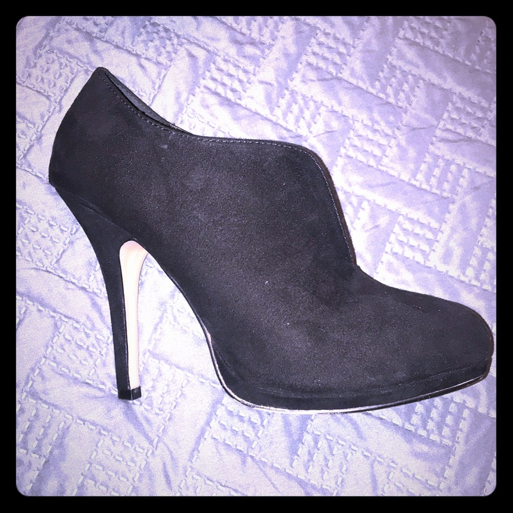 Apt 9 heels